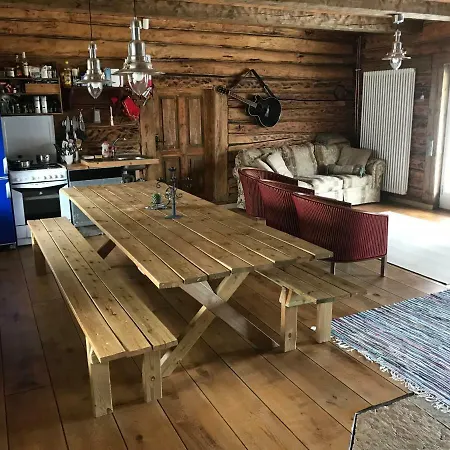 Nyaraló Kortsi-jaagu Talu *